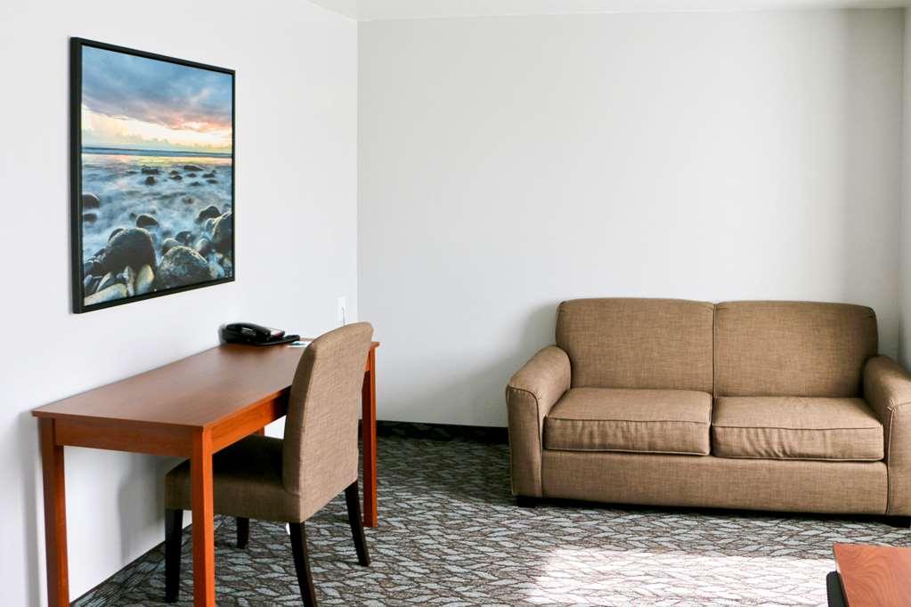 Quality Inn & Suites Watertown Fort Drum Calcium Zimmer foto